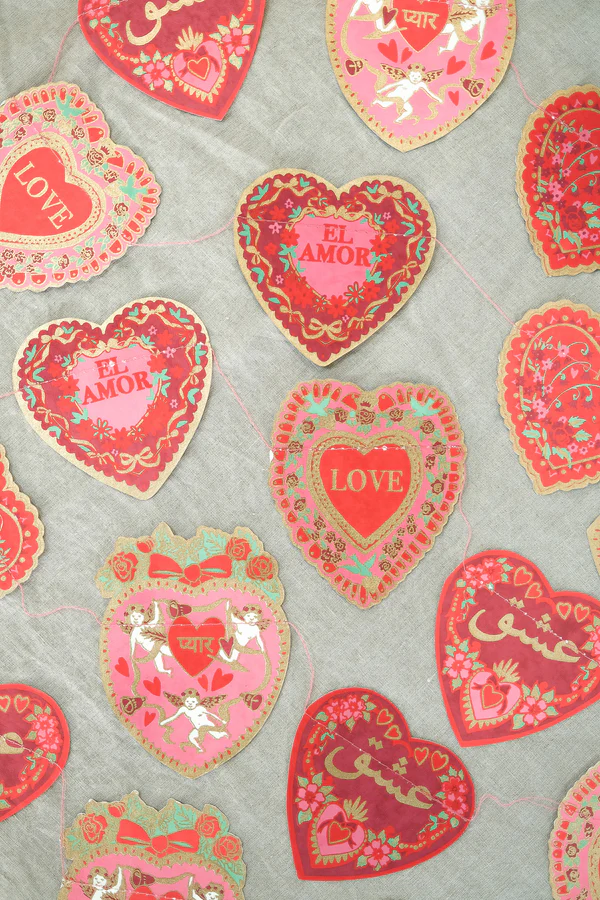 Valentine's Garland - Image 2