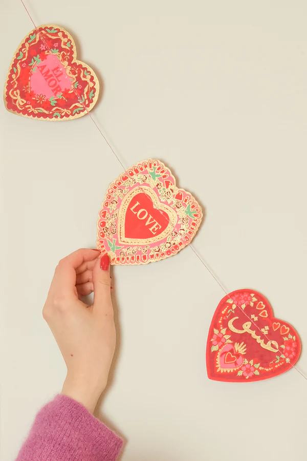 Valentine's Garland - Image 3