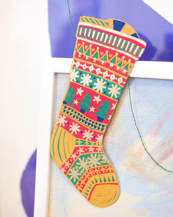 Festive Stockings Garland - Image 4